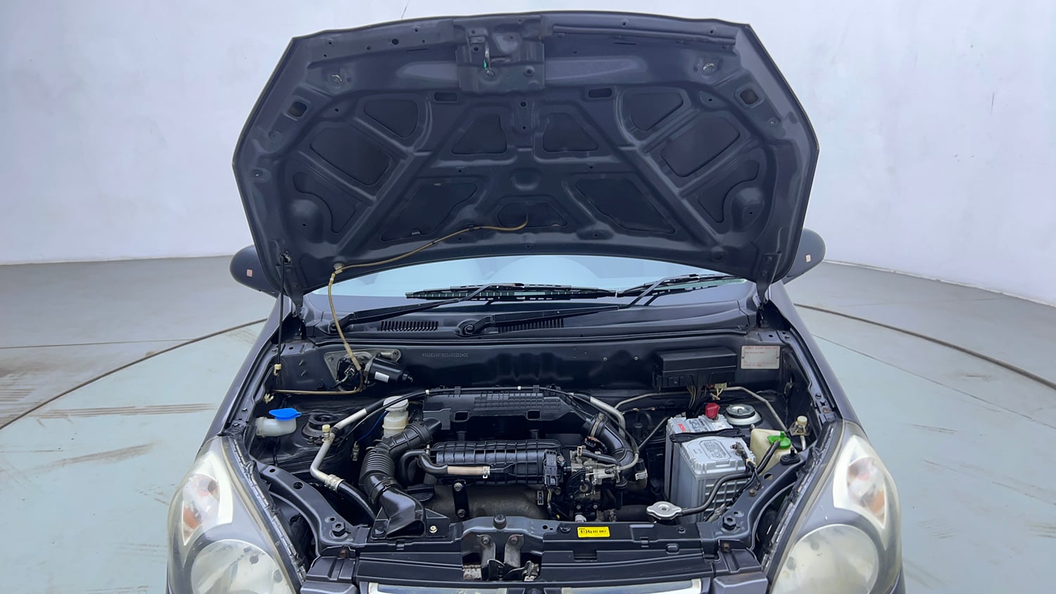 Used 2014 Maruti Suzuki Alto 800 Lxi Petrol Manual engine ENGINE & BONNET OPEN FRONT VIEW