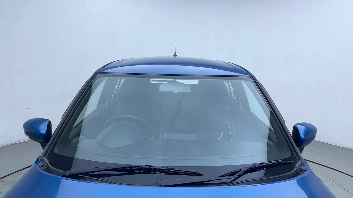 Used 2019 Maruti Suzuki Ignis Zeta 1.2 AMT Petrol Automatic exterior FRONT WINDSHIELD VIEW
