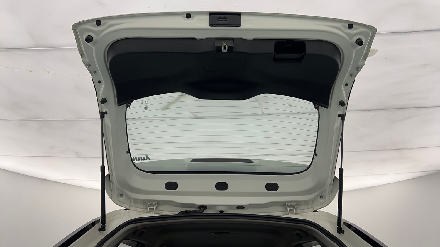 Used 2024 Maruti Suzuki Fronx Delta Plus 1.2L MT Petrol Manual interior DICKY DOOR OPEN VIEW