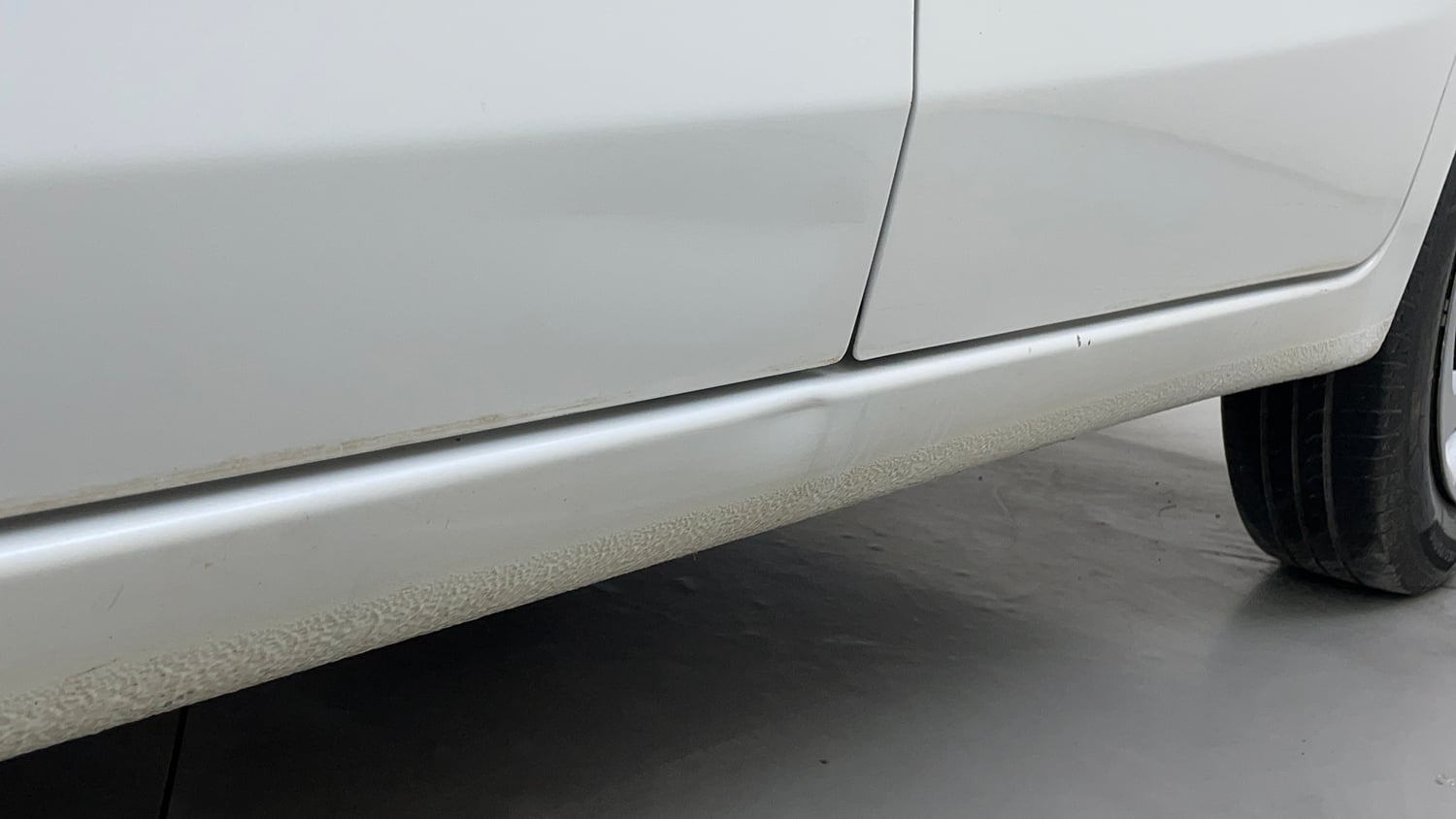 Used 2016 Maruti Suzuki Celerio ZXi AMT Petrol Automatic dents MINOR DENT