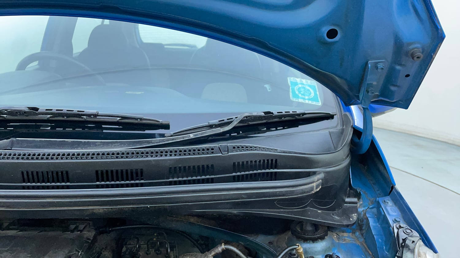 Used 2017 Hyundai Grand i10 Asta 1.2 Kappa VTVT Petrol Manual engine ENGINE LEFT SIDE HINGE & APRON VIEW