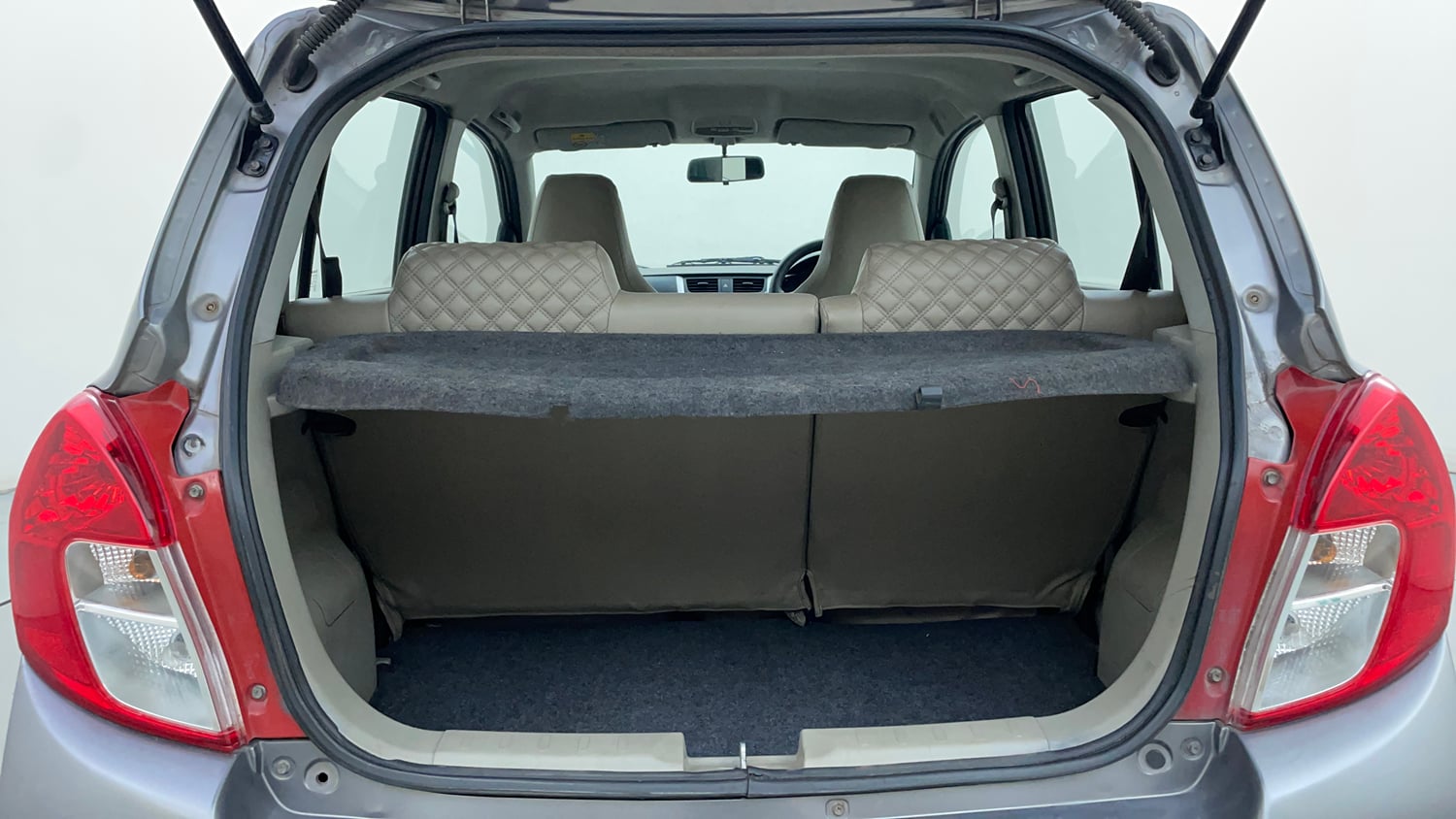 Used 2016 Maruti Suzuki Celerio ZXI (O) AMT Petrol Automatic interior DICKY INSIDE VIEW