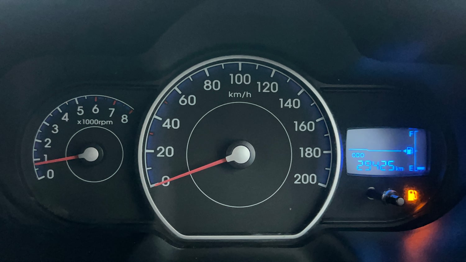 Used 2016 Hyundai i10 Magna 1.1 iRDE2 Petrol Manual interior CLUSTERMETER VIEW