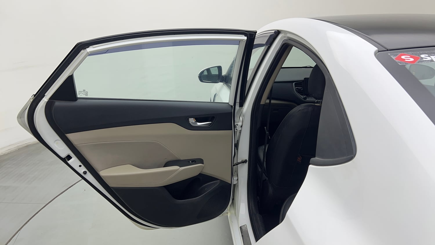 Used 2022 Hyundai Verna S Plus 1.5 VTVT Petrol Manual interior LEFT REAR DOOR OPEN VIEW