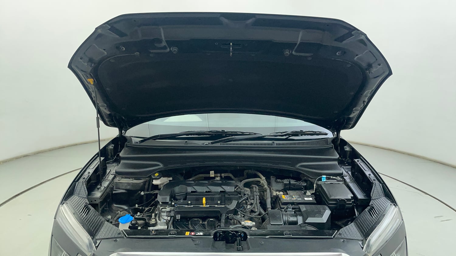 Used 2024 Hyundai Creta SX 1.5 Petrol Petrol Manual engine ENGINE & BONNET OPEN FRONT VIEW