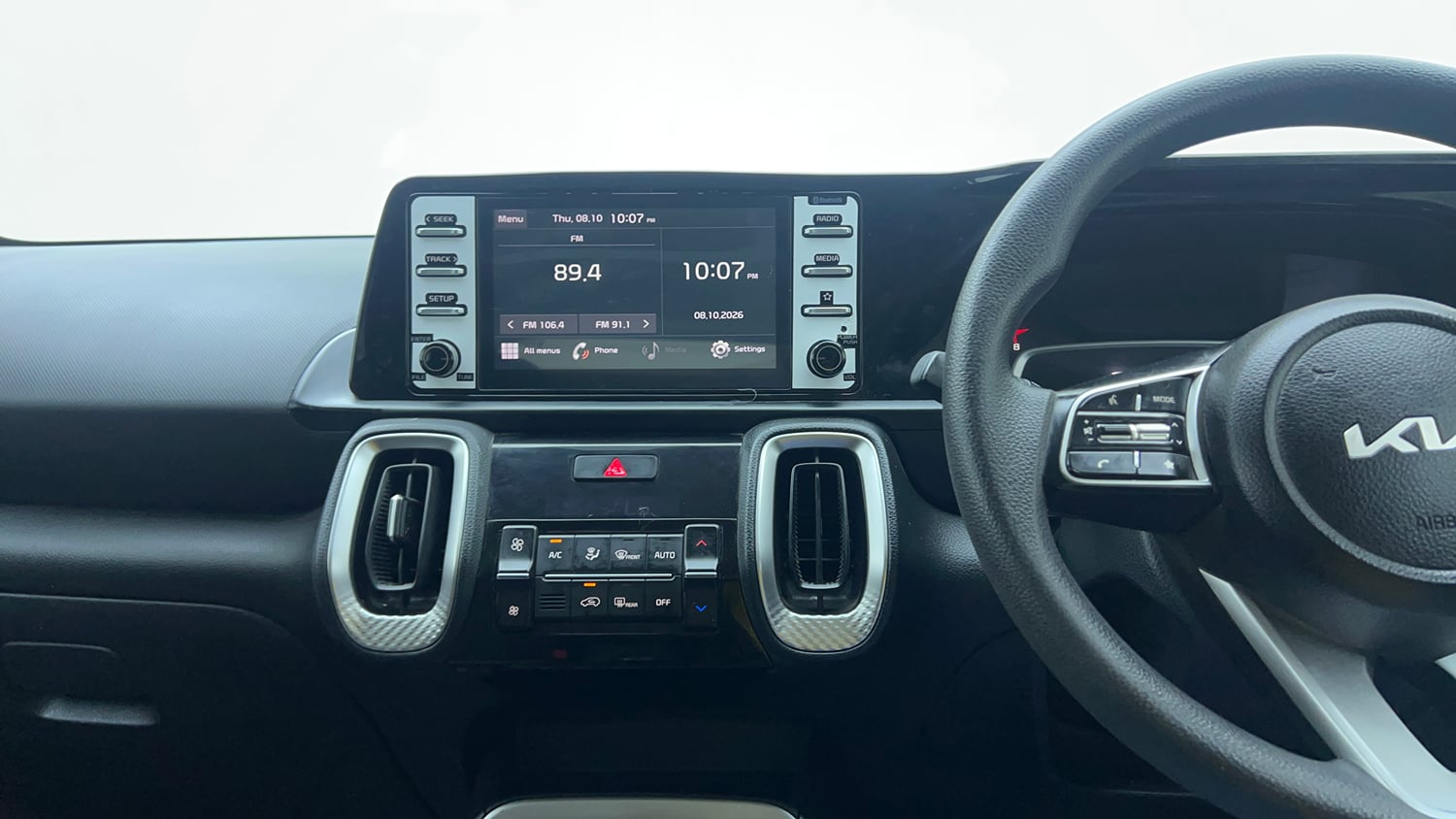 Used 2023 Kia Sonet HTK Plus 1.2 Petrol Manual top_features Integrated (in-dash) music system