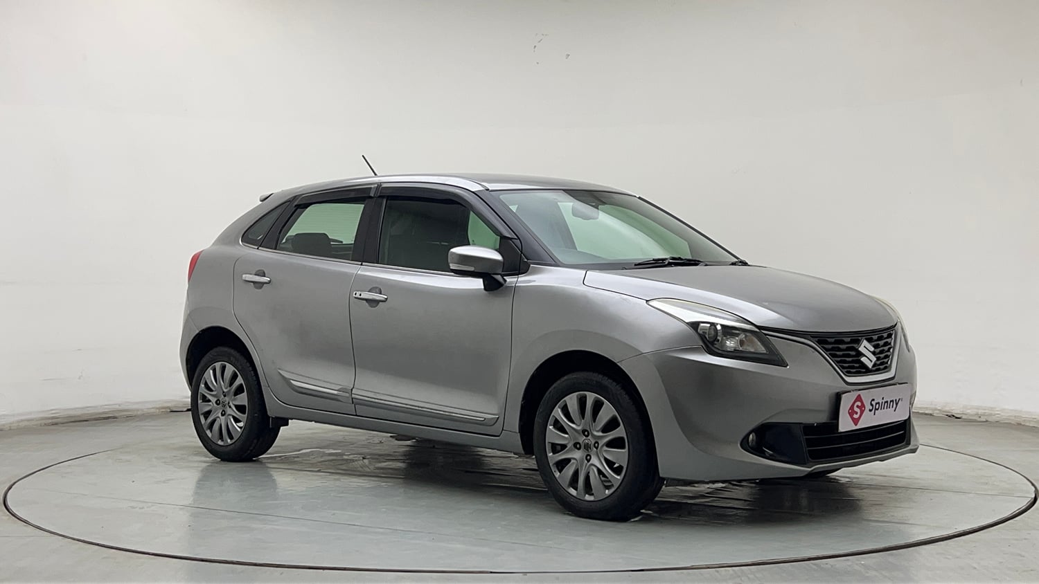 Used 2017 Maruti Suzuki Baleno Alpha 1.2 Petrol Manual exterior RIGHT FRONT CORNER VIEW