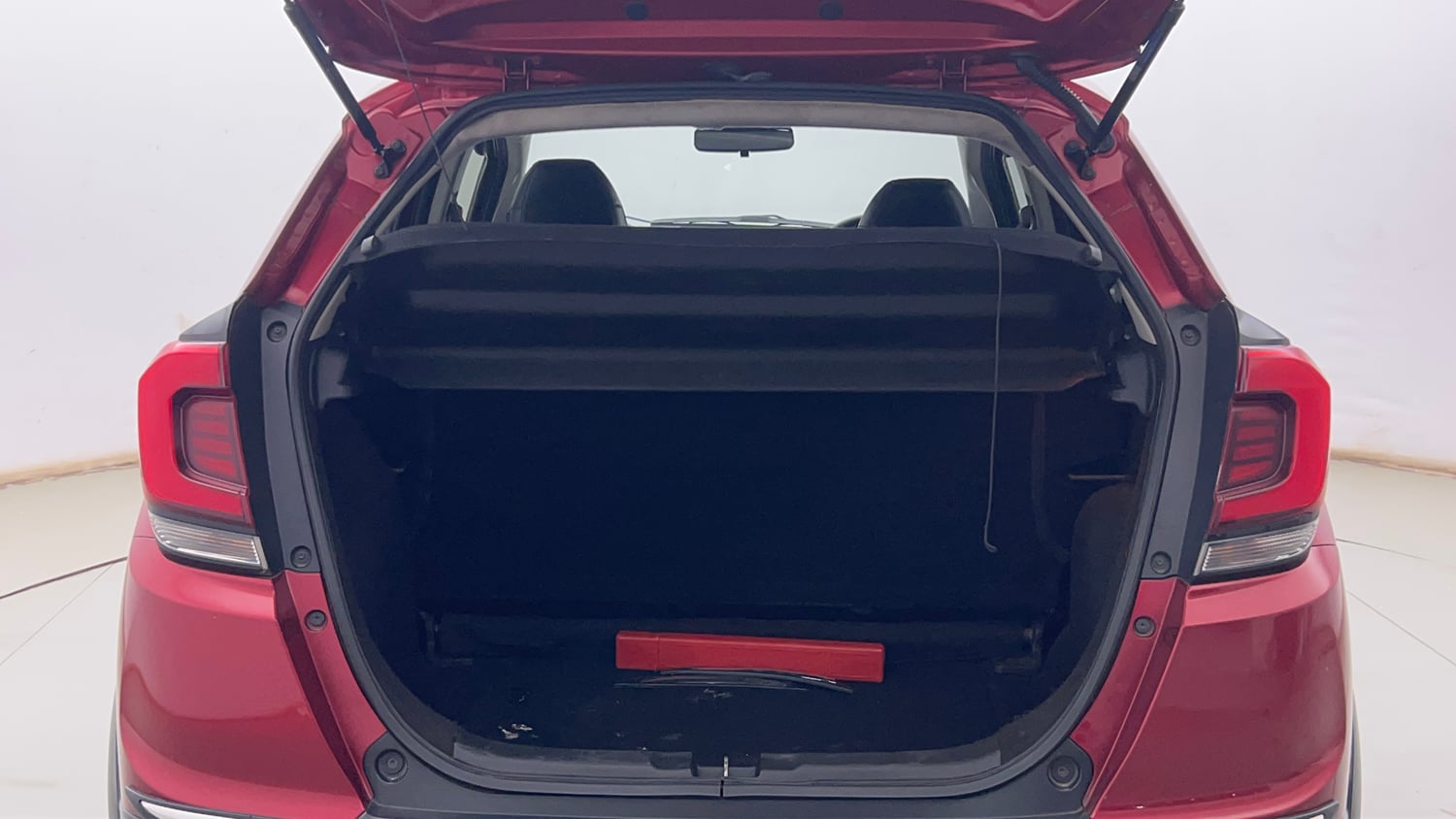 Used 2020 Honda WR-V VX MT Petrol Petrol Manual interior DICKY INSIDE VIEW