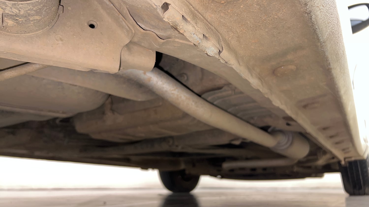 Used 2016 Honda City S Petrol Manual extra REAR RIGHT UNDERBODY VIEW