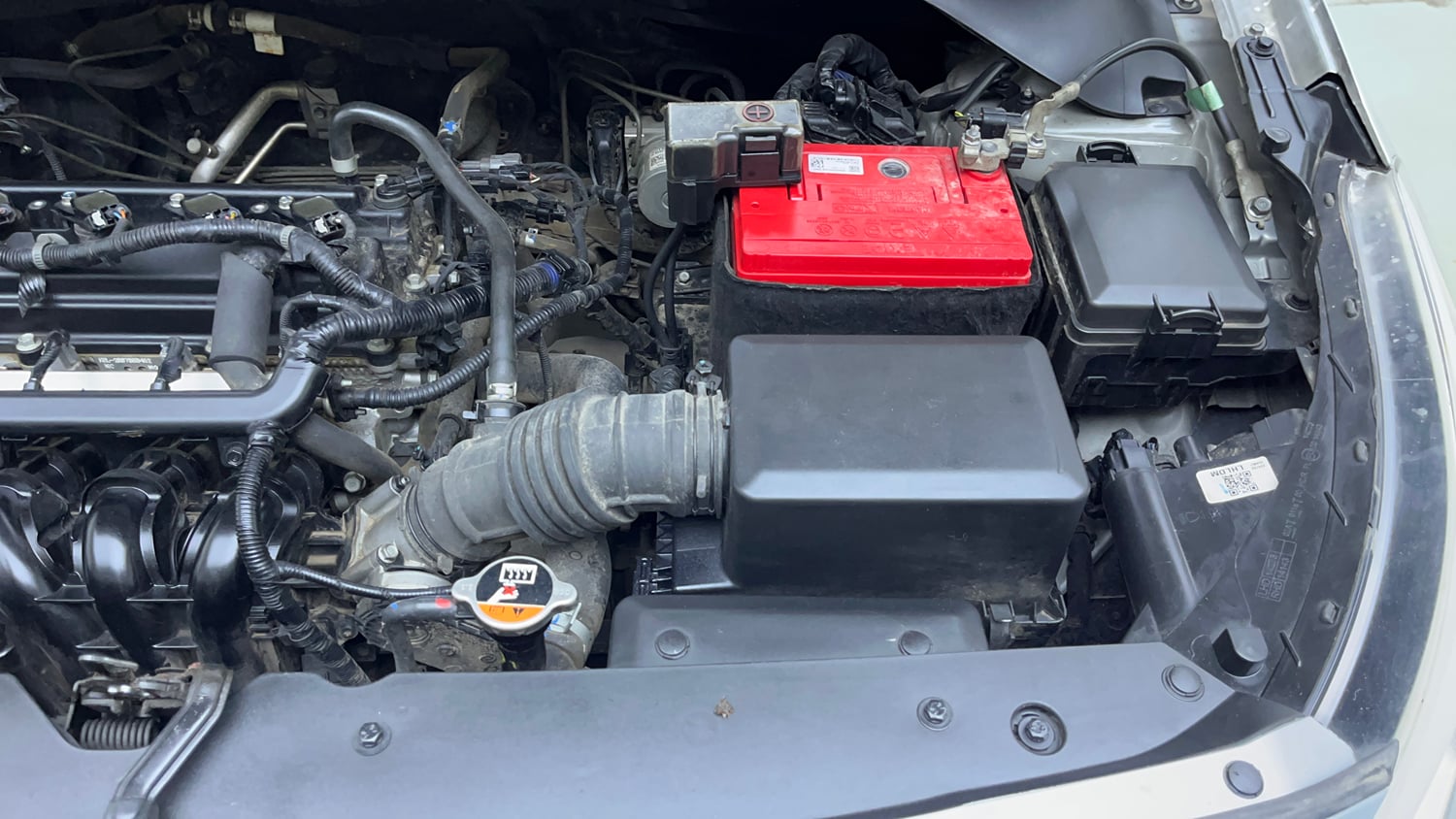 Used 2020 Hyundai Elite i20 Sportz Plus 1.2 Petrol Manual engine ENGINE LEFT SIDE VIEW