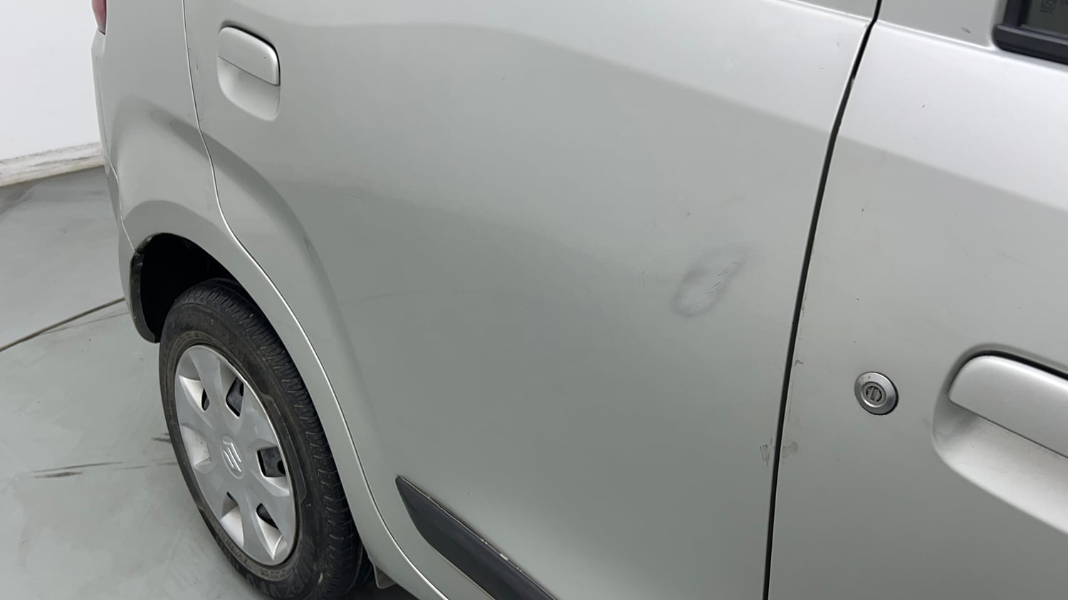 Used 2022 Maruti Suzuki Wagon R VXI 1.0 CNG Cng Manual dents MINOR SCRATCH