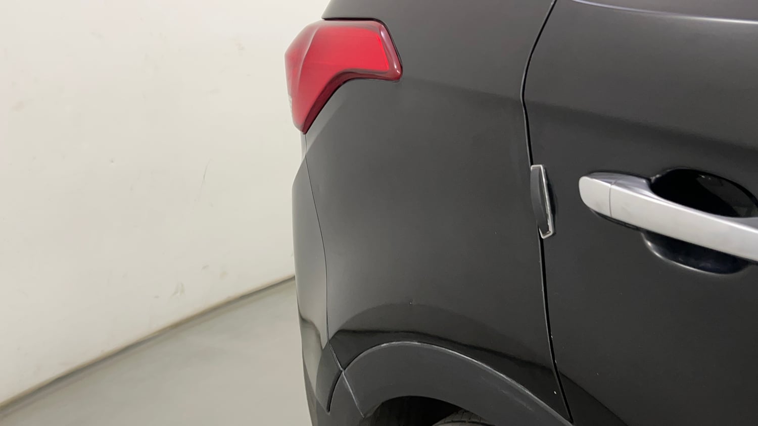 Used 2018 Hyundai Creta SX 1.6 AT CRDi Diesel Automatic dents MINOR SCRATCH