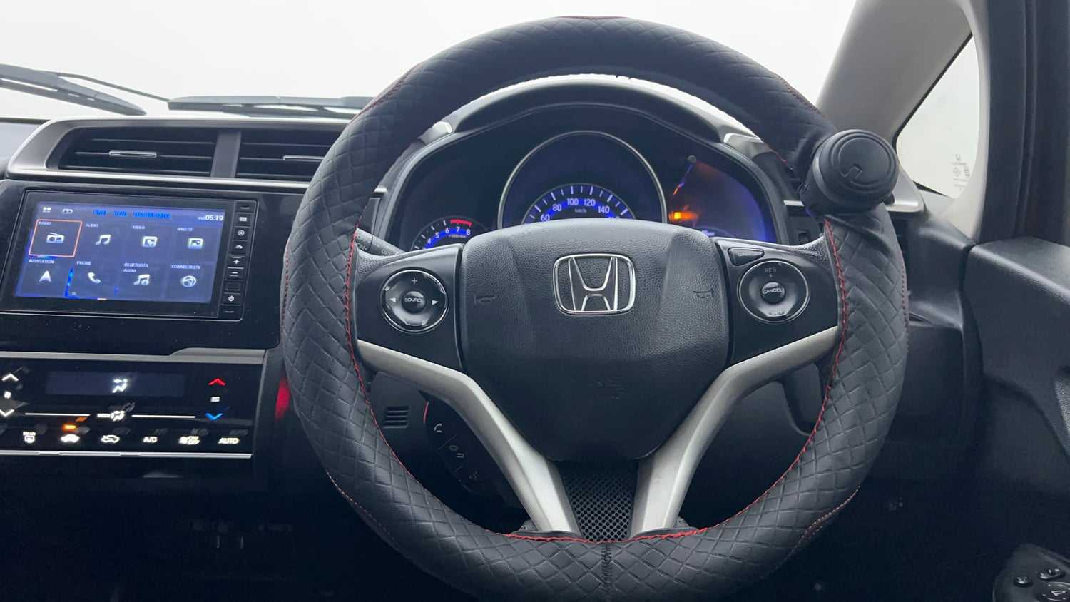 Used 2020 Honda WR-V VX MT Petrol Petrol Manual interior STEERING VIEW