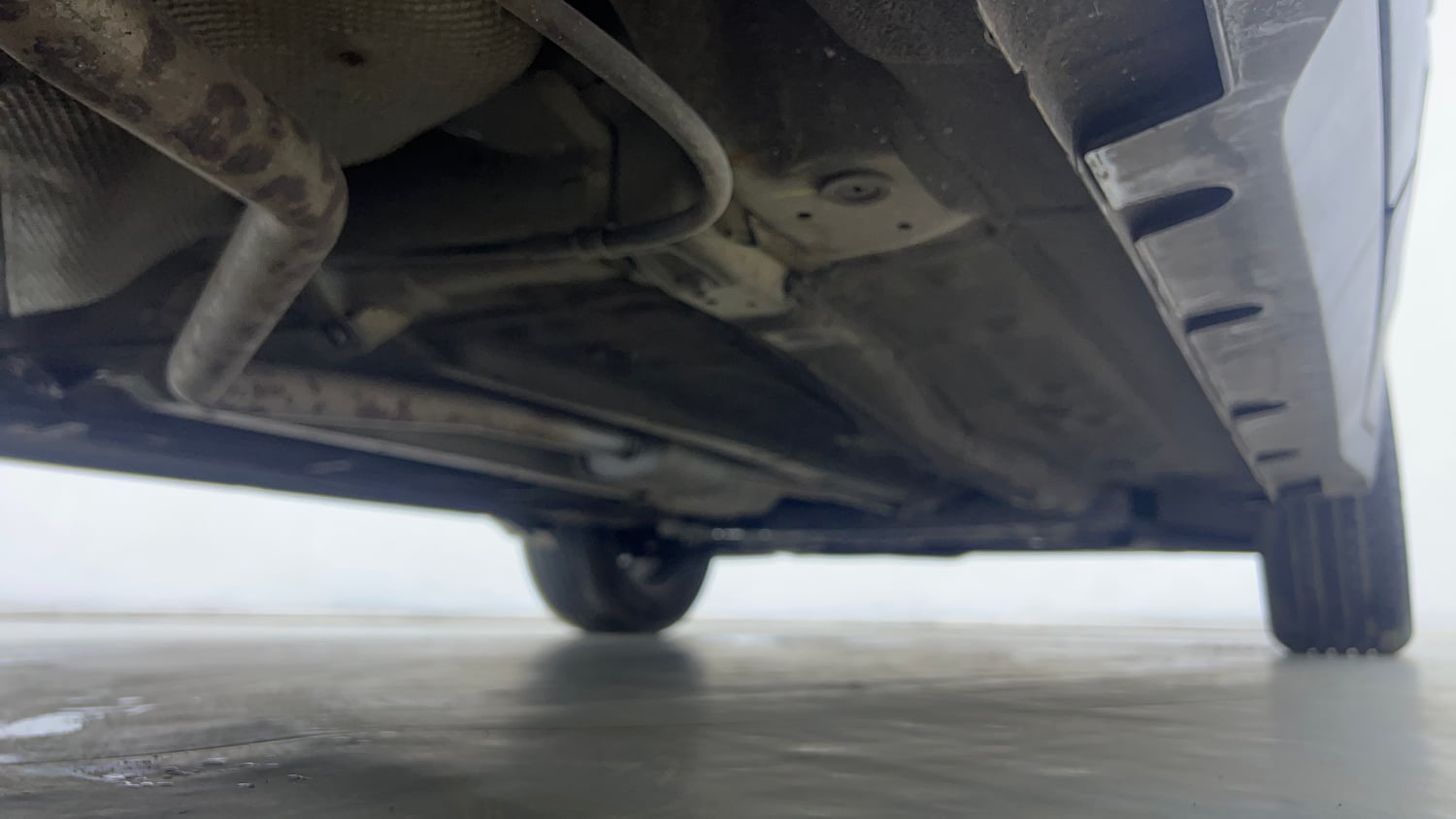 Used 2023 Kia Sonet HTK Plus 1.2 Petrol Manual extra REAR RIGHT UNDERBODY VIEW