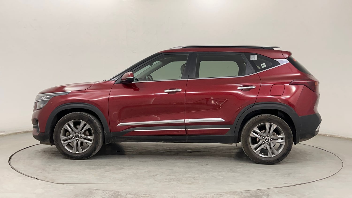 Used 2021 kia Seltos HTX IVT 1.5 Petrol Automatic exterior LEFT SIDE VIEW