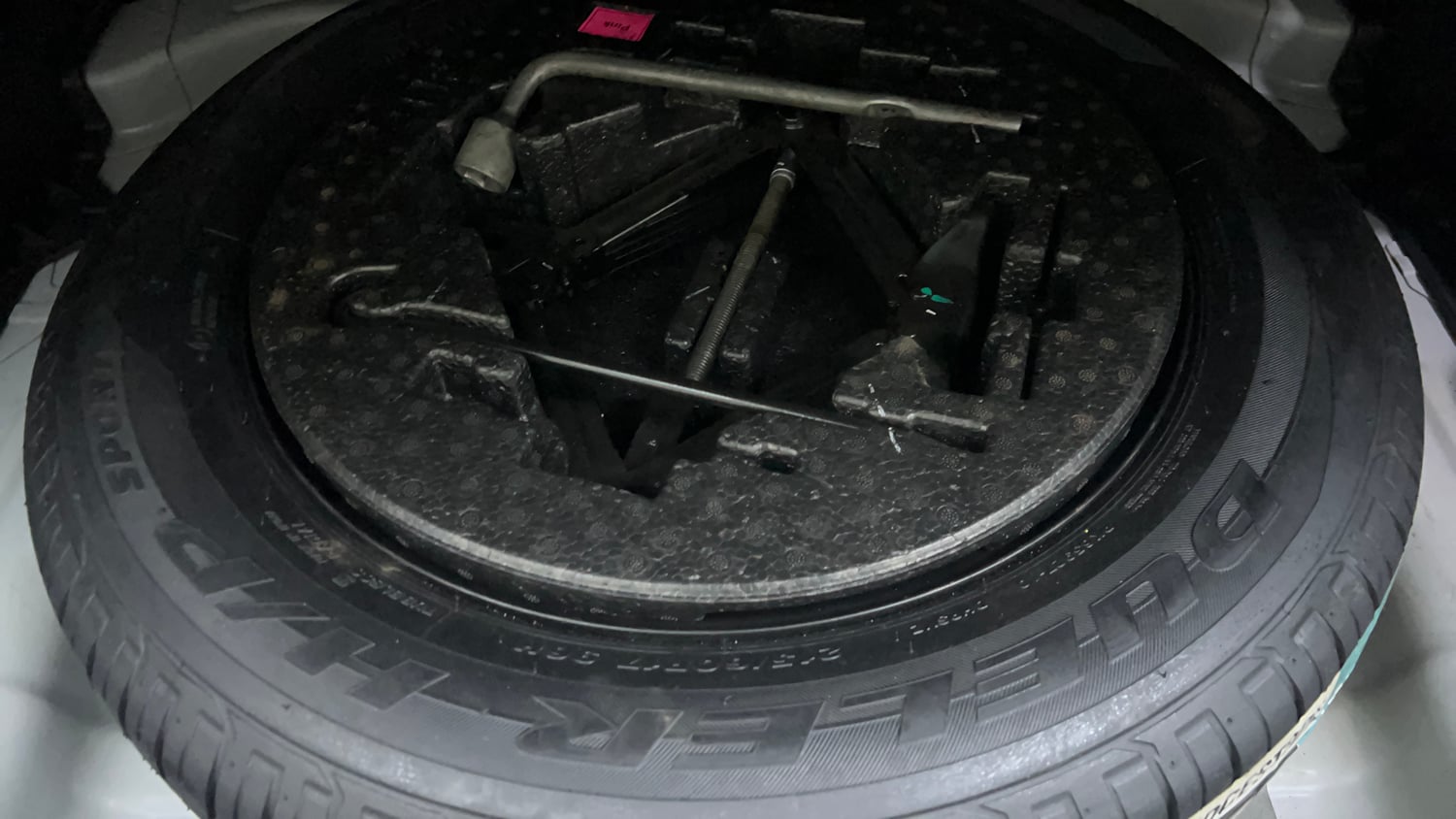 Used 2016 Hyundai Creta 1.6 SX Plus AT Petrol Petrol Automatic tyres SPARE TYRE VIEW