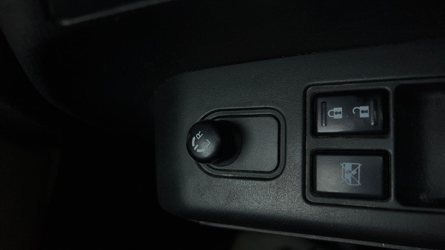 Used 2022 Maruti Suzuki Wagon R VXI 1.0 CNG Cng Manual top_features Adjustable ORVM