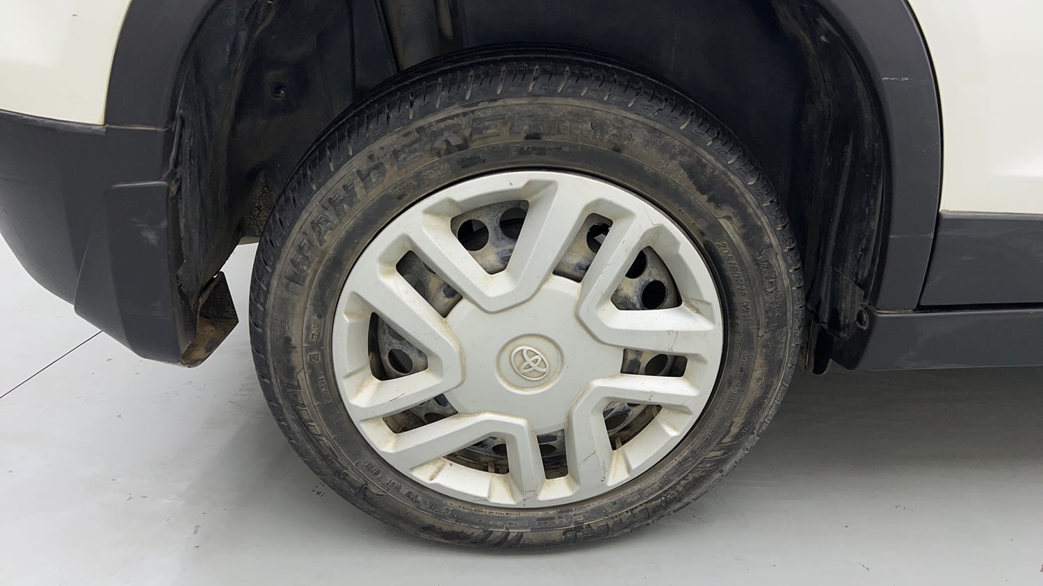 Used 2021 Toyota Urban Cruiser Mid Grade AT Petrol Automatic tyres RIGHT REAR TYRE RIM VIEW