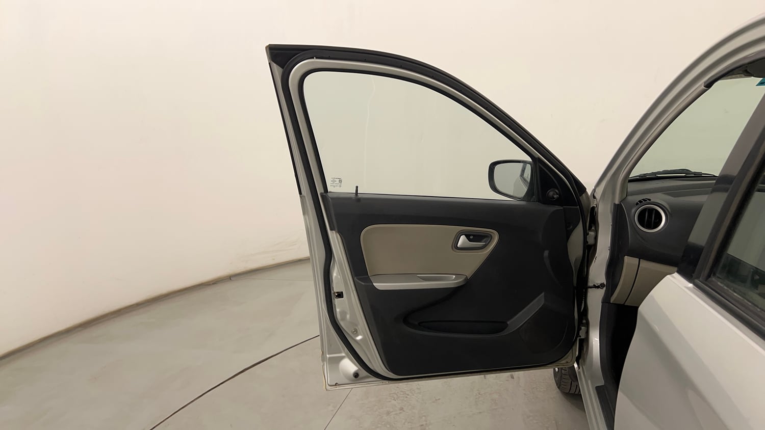 Used 2016 Maruti Suzuki Alto K10 VXi Petrol Manual interior LEFT FRONT DOOR OPEN VIEW