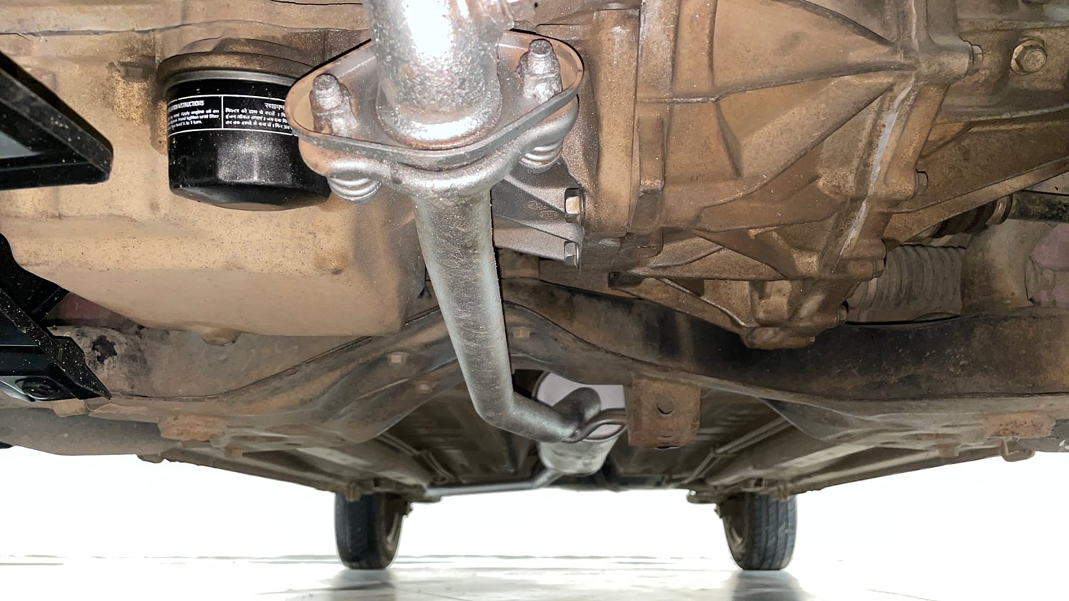 Used 2016 Maruti Suzuki Celerio VXI (O) AMT Petrol Automatic extra FRONT LEFT UNDERBODY VIEW