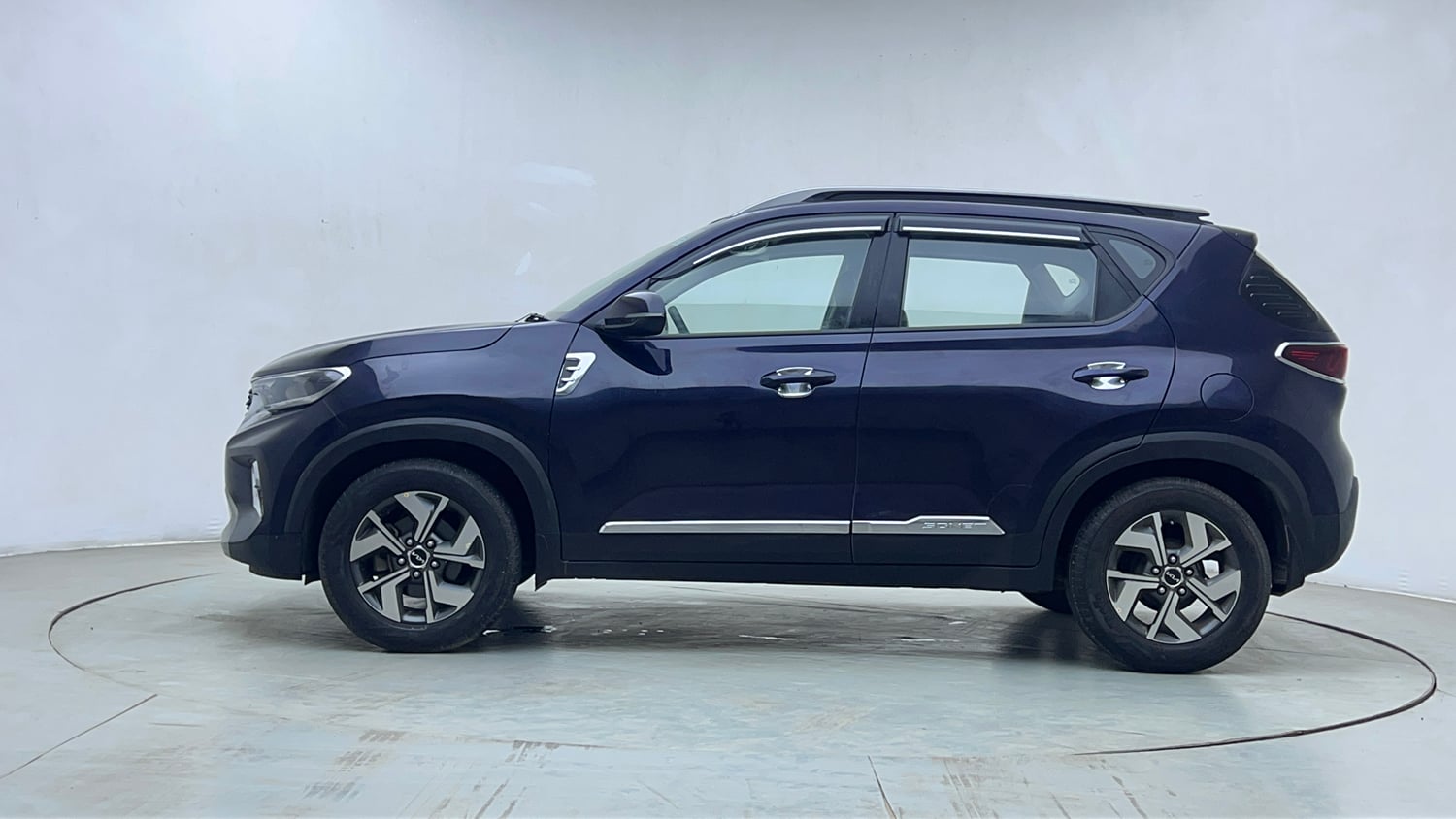 Used 2023 Kia Sonet HTK Plus 1.2 Petrol Manual exterior LEFT SIDE VIEW