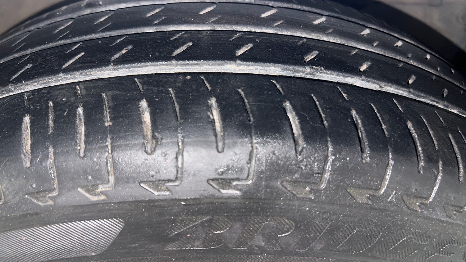 Used 2016 Honda City S Petrol Manual tyres RIGHT FRONT TYRE TREAD VIEW