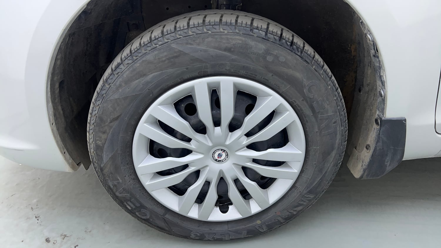 Used 2016 Maruti Suzuki Swift Dzire VXI Petrol Manual tyres LEFT FRONT TYRE RIM VIEW