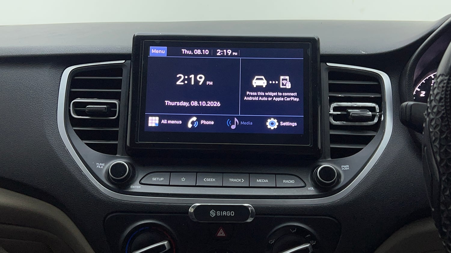 Used 2022 Hyundai Verna S Plus 1.5 VTVT Petrol Manual top_features Integrated (in-dash) music system
