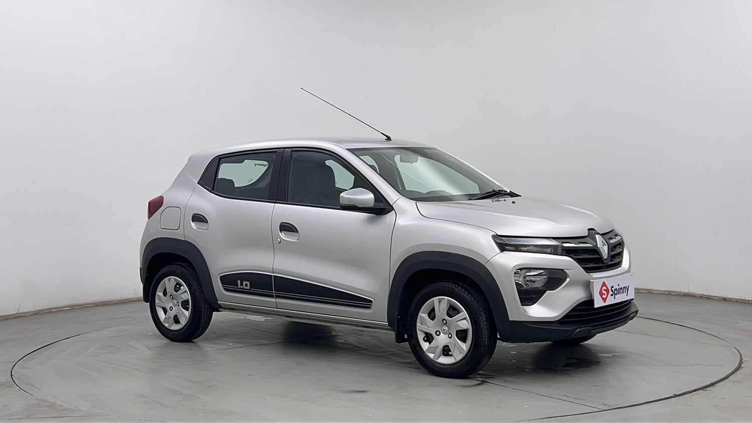 Used 2025 Renault Kwid RXT 1.0L AMT Petrol Automatic exterior RIGHT FRONT CORNER VIEW