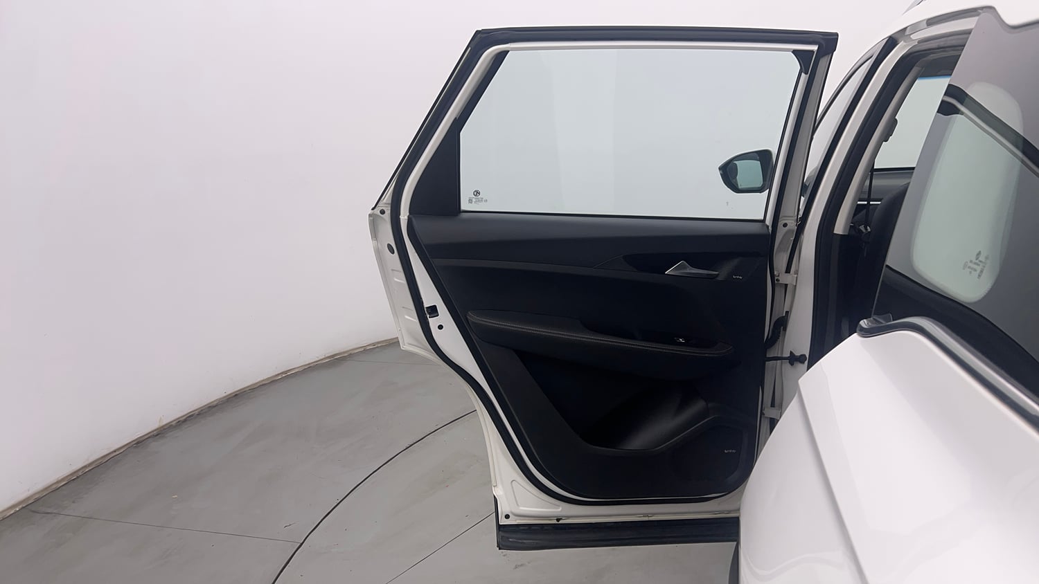 Used 2021 MG Motors Hector Sharp 2.0 Diesel Diesel Manual interior LEFT REAR DOOR OPEN VIEW