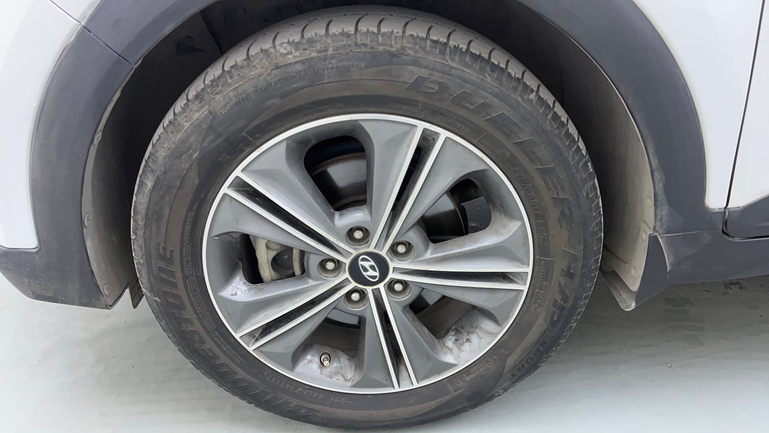 Used 2016 Hyundai Creta 1.6 SX Plus AT Petrol Petrol Automatic tyres LEFT FRONT TYRE RIM VIEW