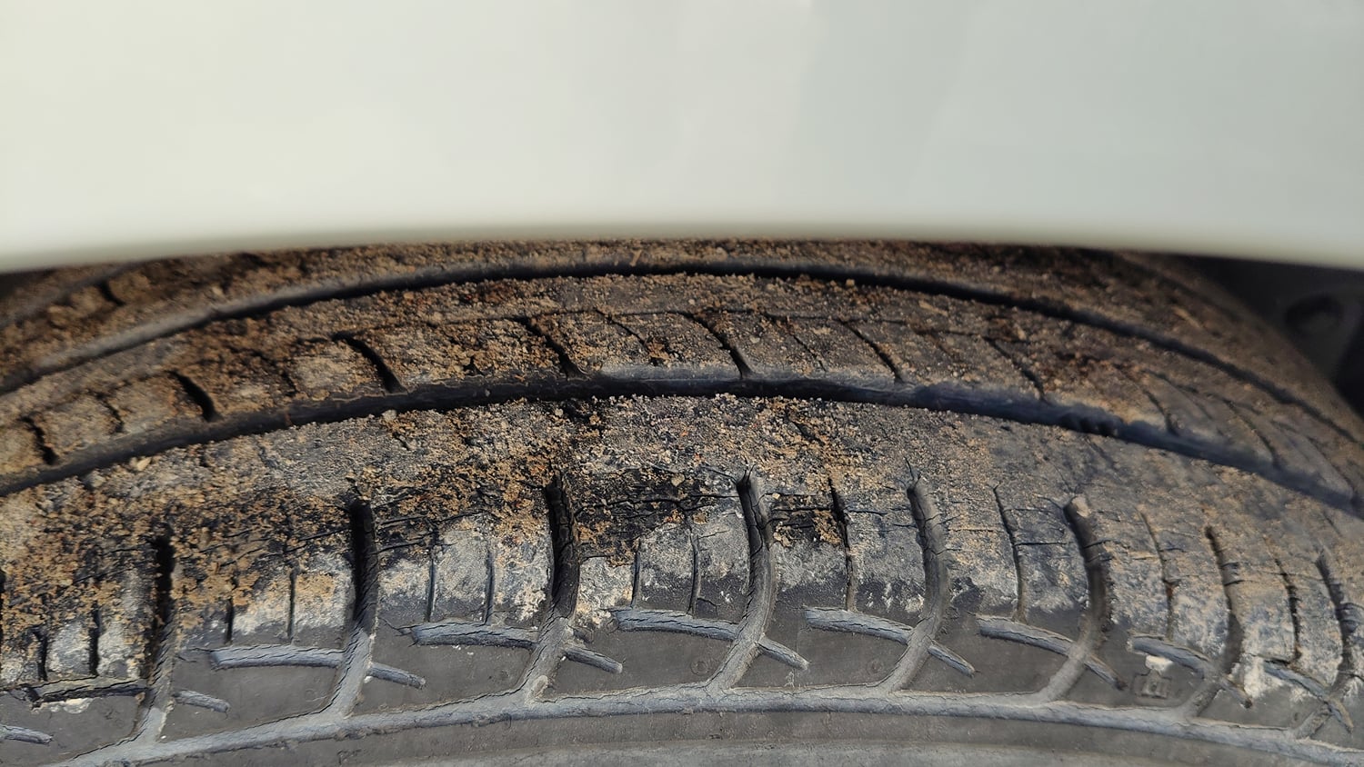 Used 2012 Maruti Suzuki Swift Dzire ZXI Petrol Manual tyres RIGHT REAR TYRE TREAD VIEW