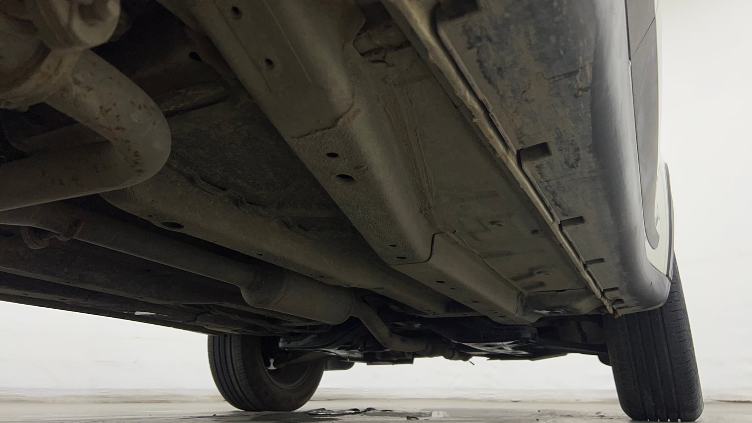 Used 2024 Tata Nexon Creative 1.2 Revotron Petrol 6MT Petrol Manual extra REAR RIGHT UNDERBODY VIEW