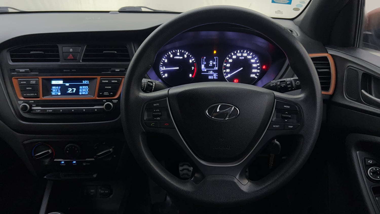 Used 2017 Hyundai i20 Active 1.2 S Petrol Manual interior STEERING VIEW