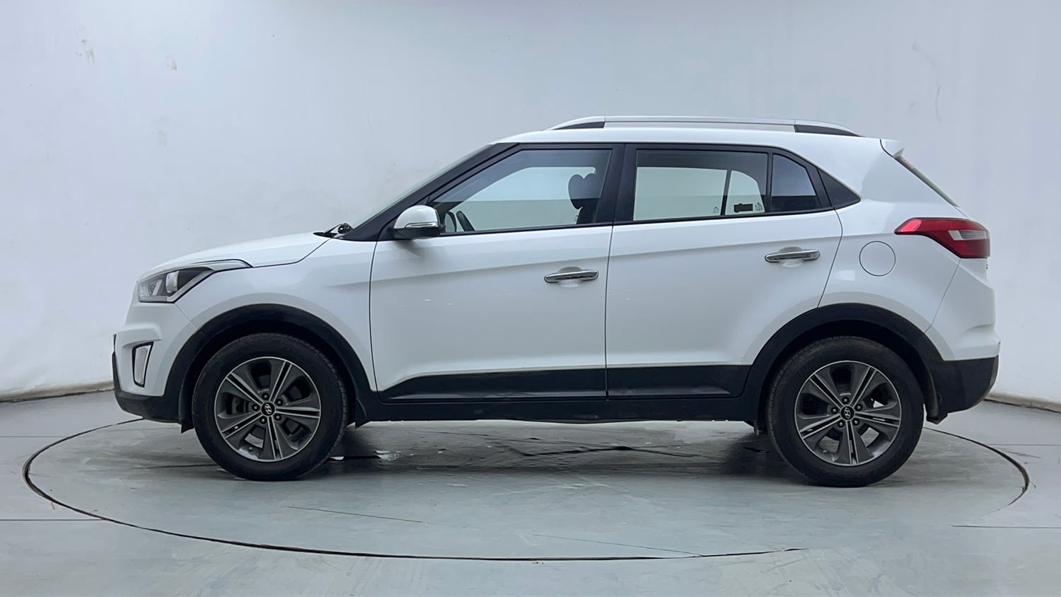 Used 2016 Hyundai Creta 1.6 SX Plus AT Petrol Petrol Automatic exterior LEFT SIDE VIEW