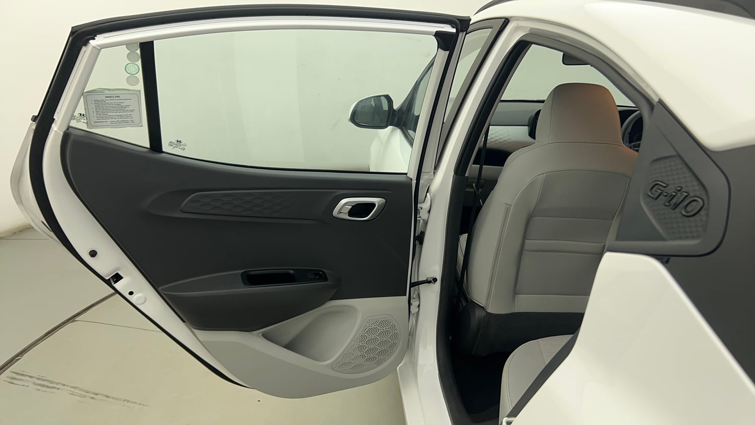 Used 2026 Hyundai Grand i10 Nios Sportz 1.2 Hy-CNG Duo Cng Manual interior LEFT REAR DOOR OPEN VIEW