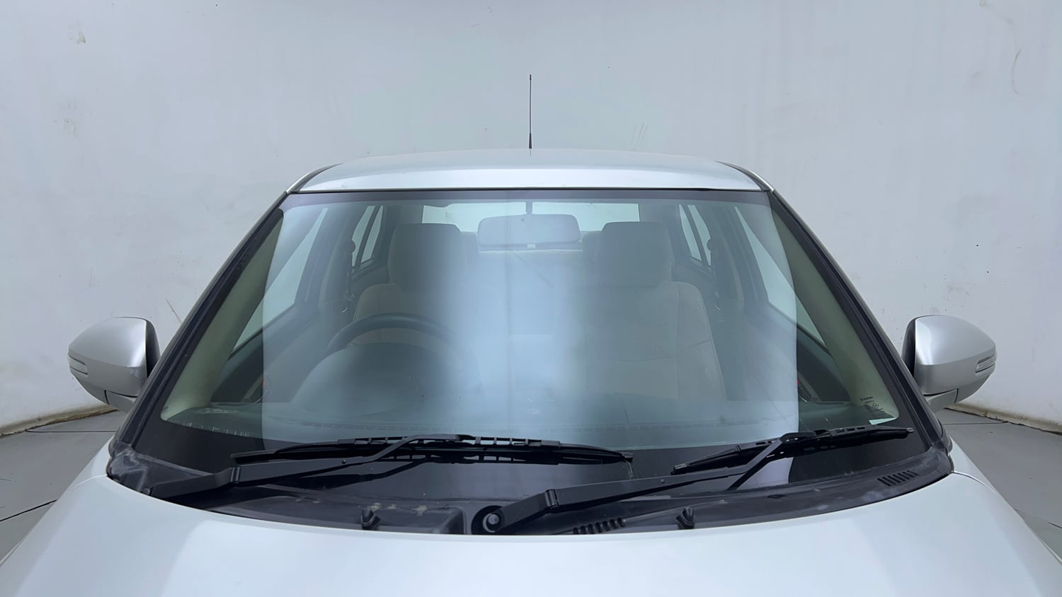 Used 2016 Maruti Suzuki Swift Dzire VXI Petrol Manual exterior FRONT WINDSHIELD VIEW