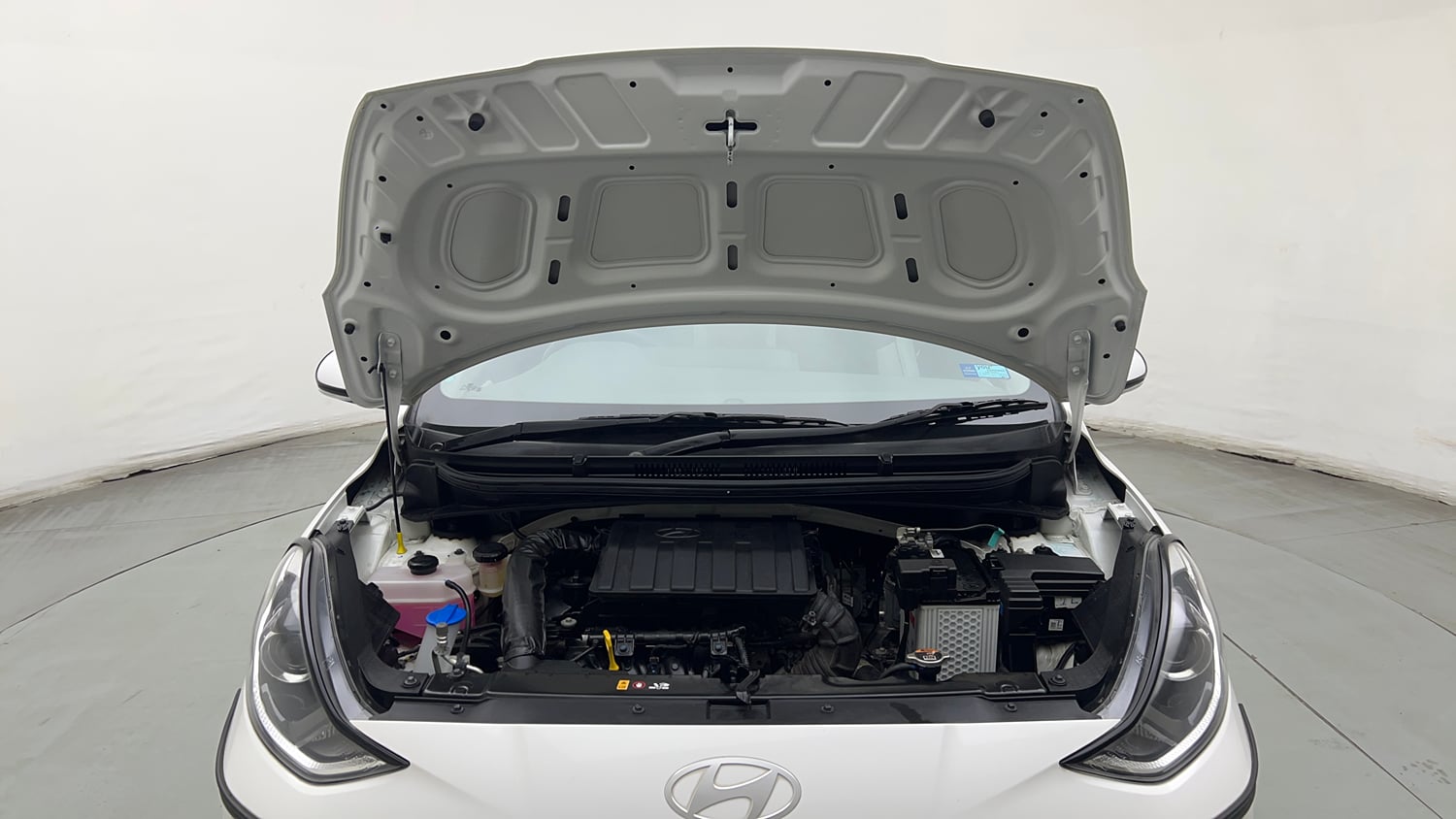 Used 2024 Hyundai Grand i10 Nios Sportz 1.2 Kappa VTVT Petrol Manual engine ENGINE & BONNET OPEN FRONT VIEW