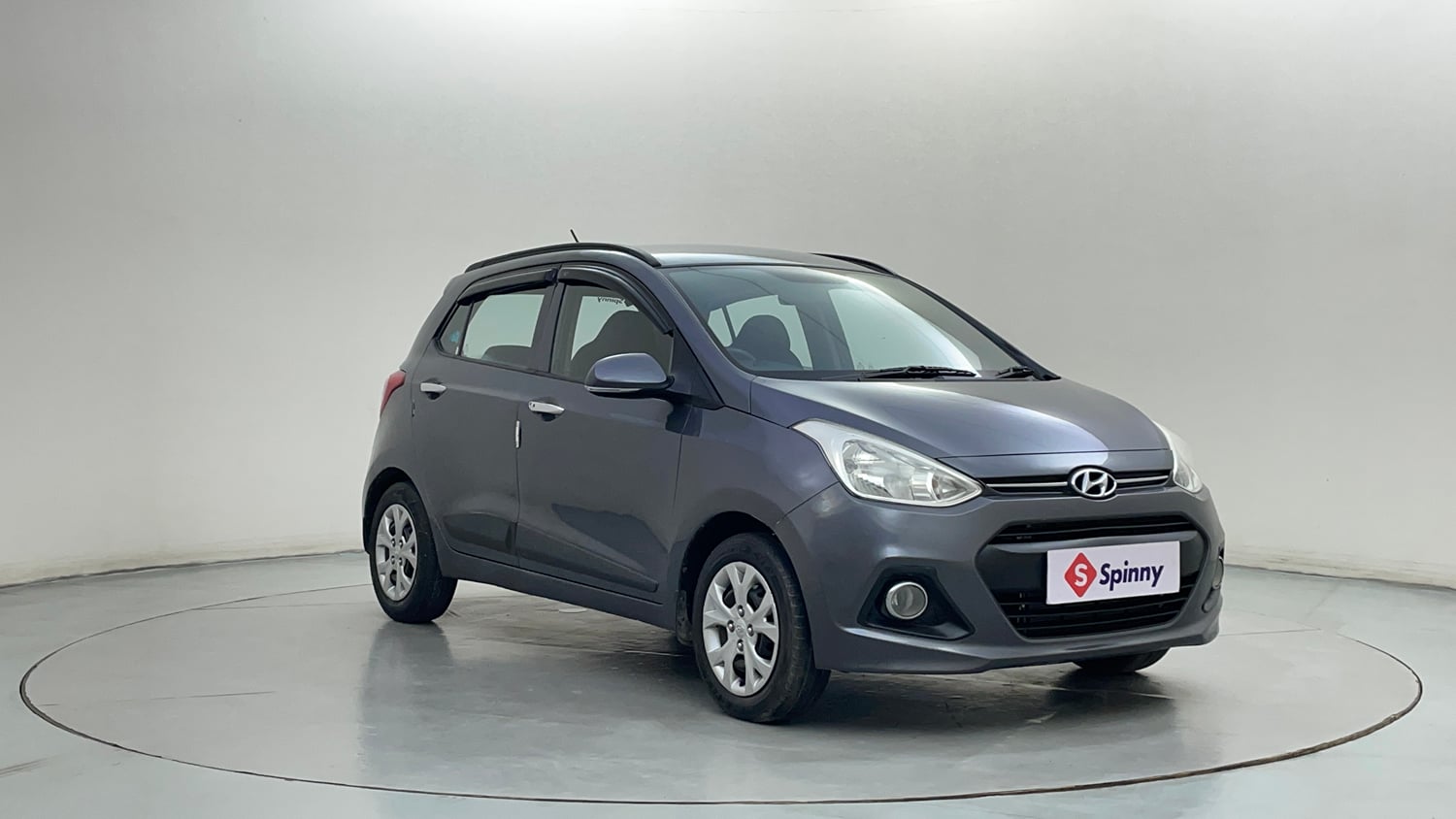 Used 2014 Hyundai Grand i10 Sportz 1.2 Kappa VTVT Petrol Manual exterior RIGHT FRONT CORNER VIEW