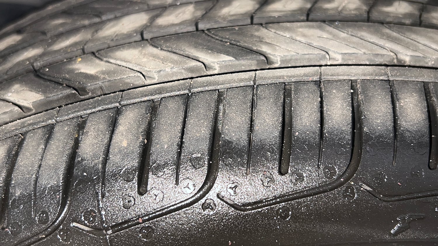 Used 2021 Honda City ZX CVT Petrol Petrol Automatic tyres LEFT FRONT TYRE TREAD VIEW