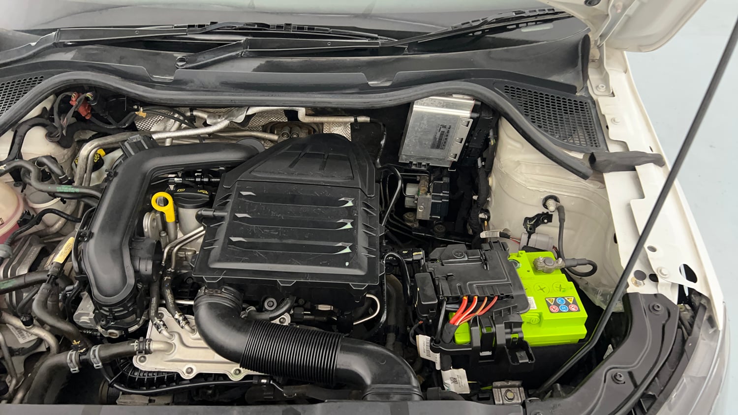 Used 2021 Skoda Rapid Ambition Petrol Manual engine ENGINE LEFT SIDE VIEW