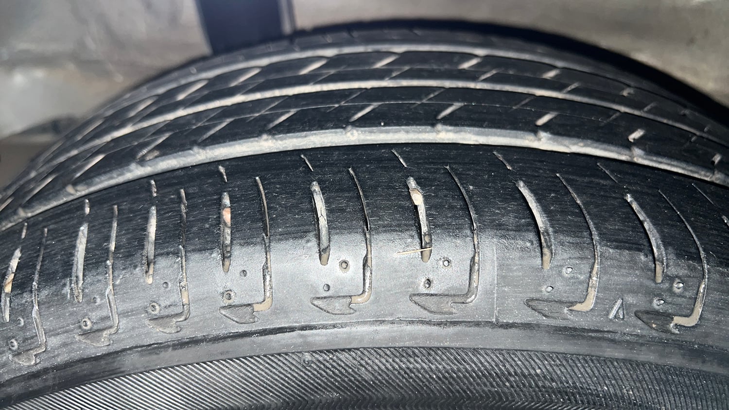 Used 2022 Honda City ZX Petrol Petrol Manual tyres RIGHT REAR TYRE TREAD VIEW