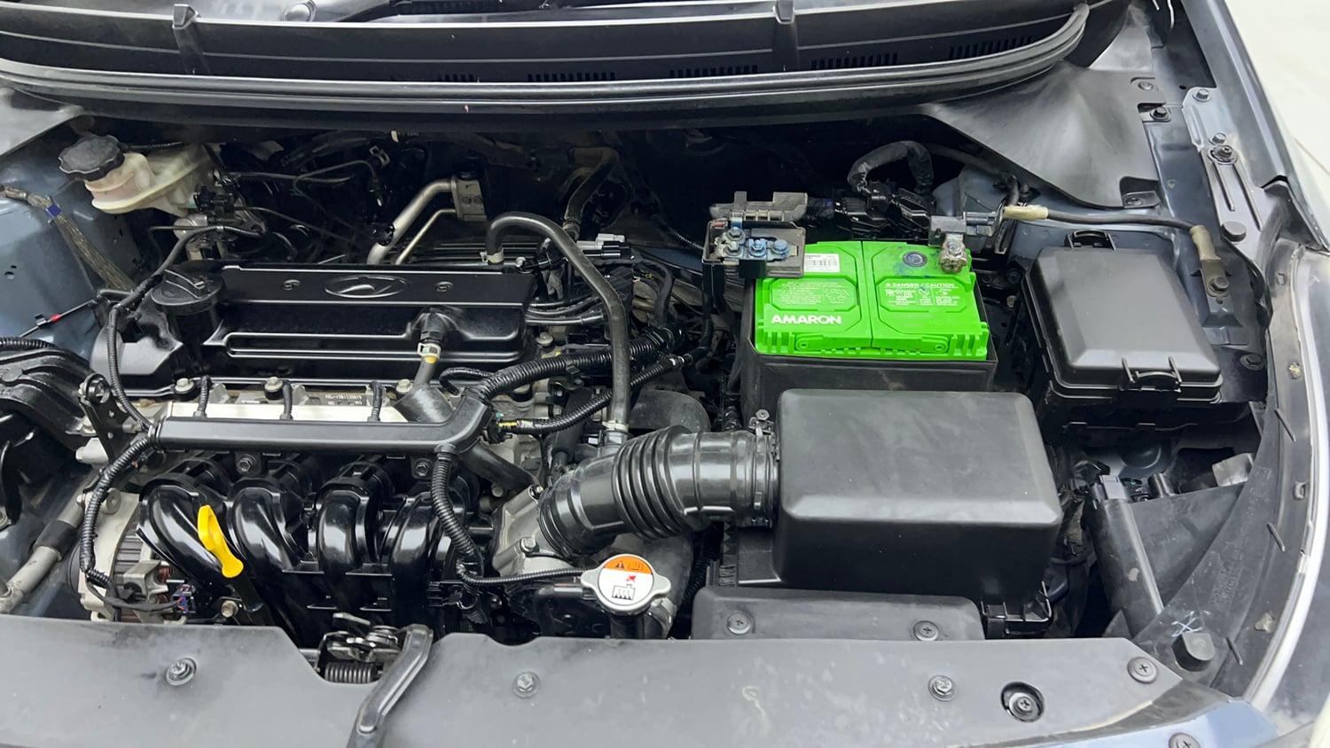Used 2015 Hyundai Elite i20 Magna 1.2 Petrol Manual engine ENGINE LEFT SIDE VIEW