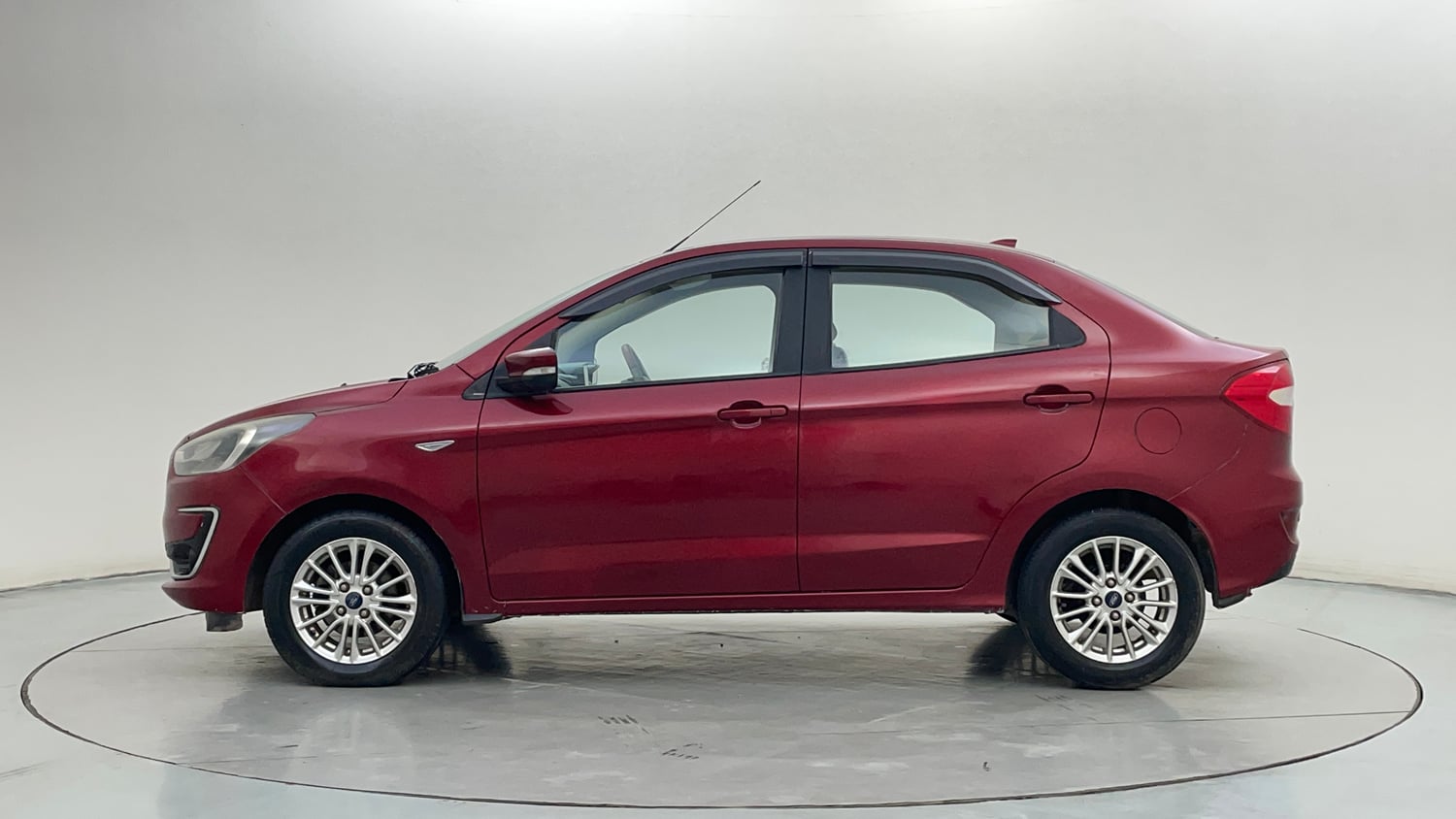 Used 2019 Ford Figo Aspire Titanium Plus 1.5 TDCi Diesel Manual exterior LEFT SIDE VIEW