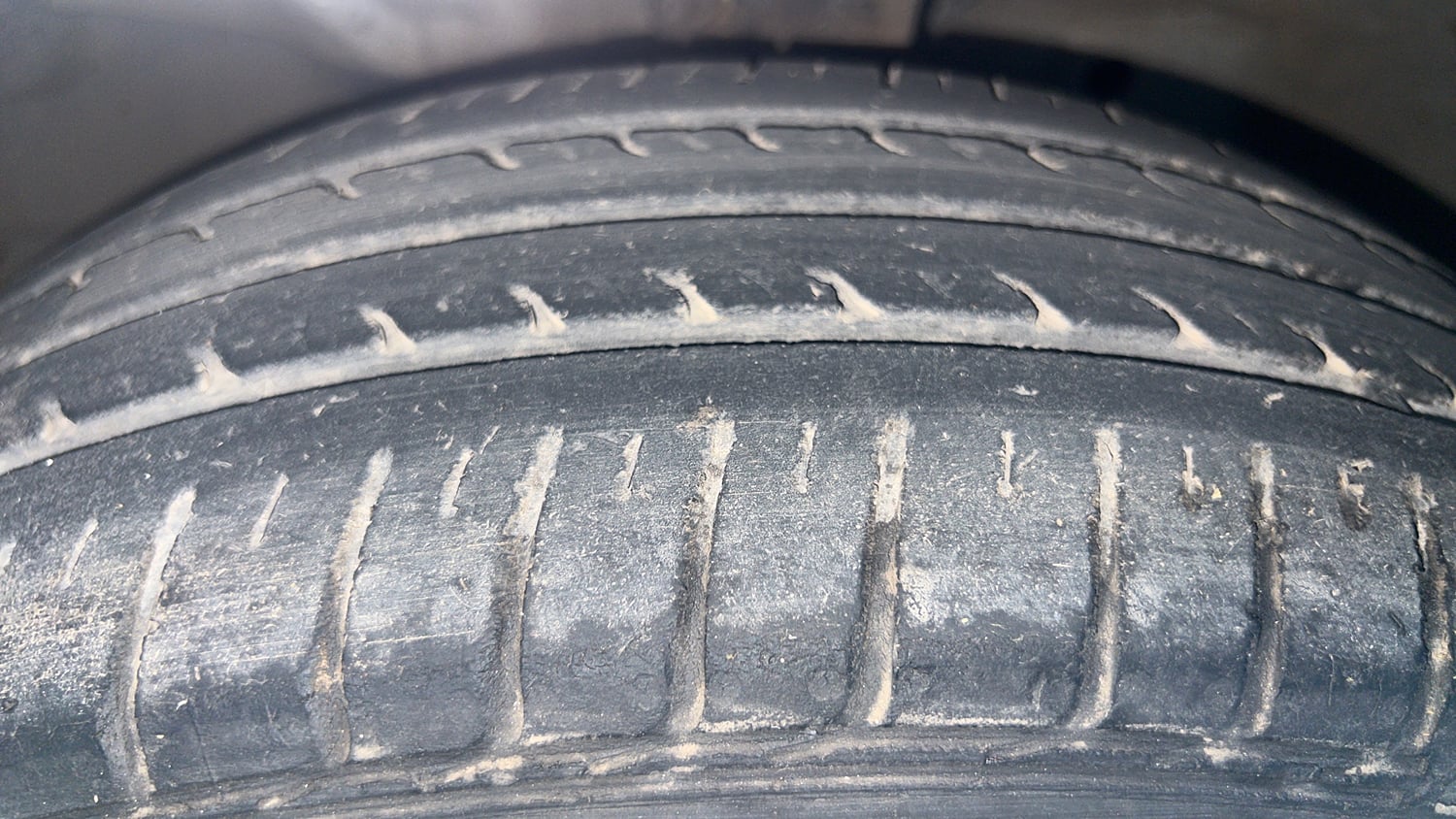 Used 2016 Honda Jazz S Petrol Petrol Manual tyres LEFT FRONT TYRE TREAD VIEW