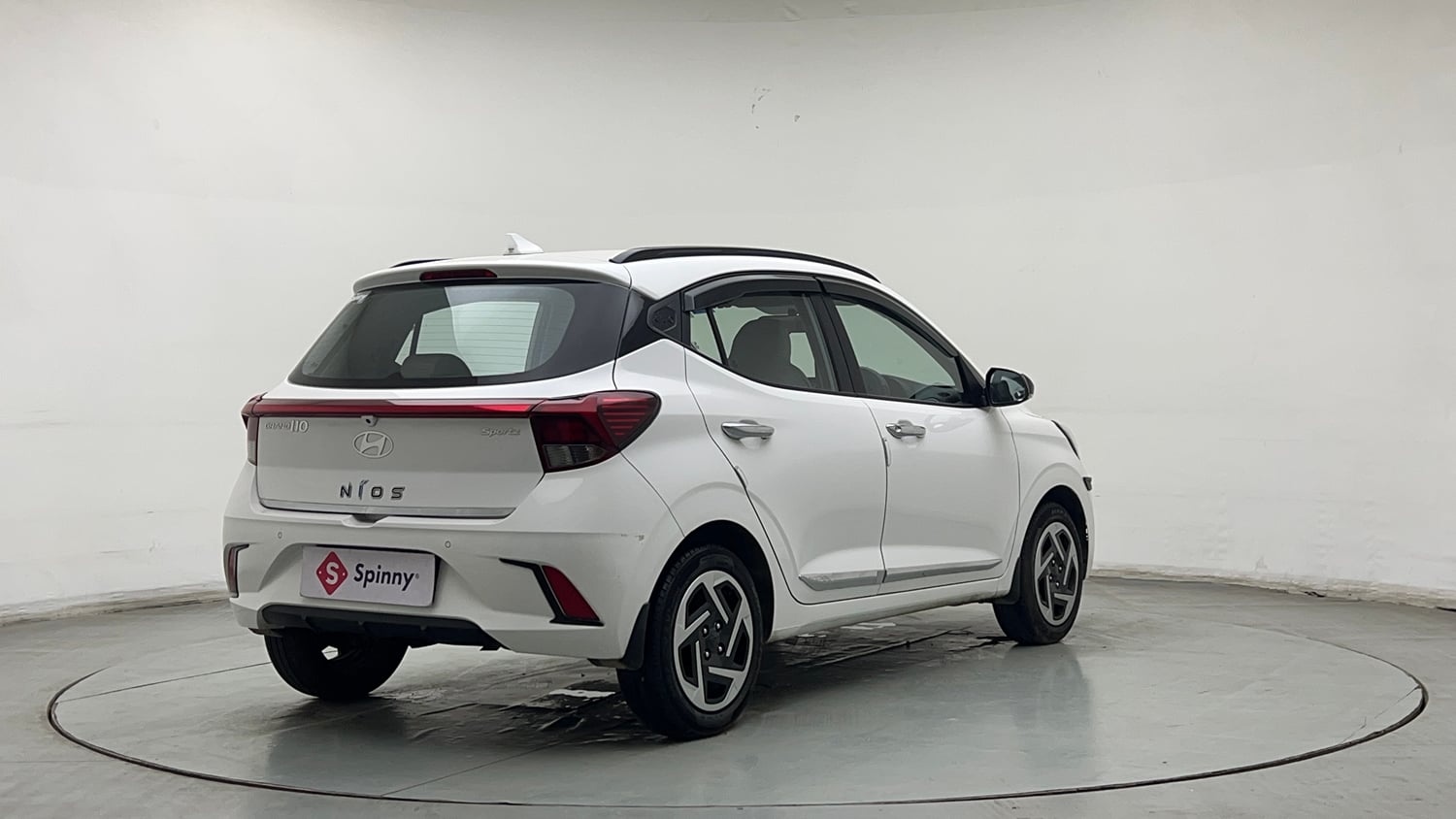 Used 2024 Hyundai Grand i10 Nios Sportz 1.2 Kappa VTVT Petrol Manual exterior RIGHT REAR CORNER VIEW