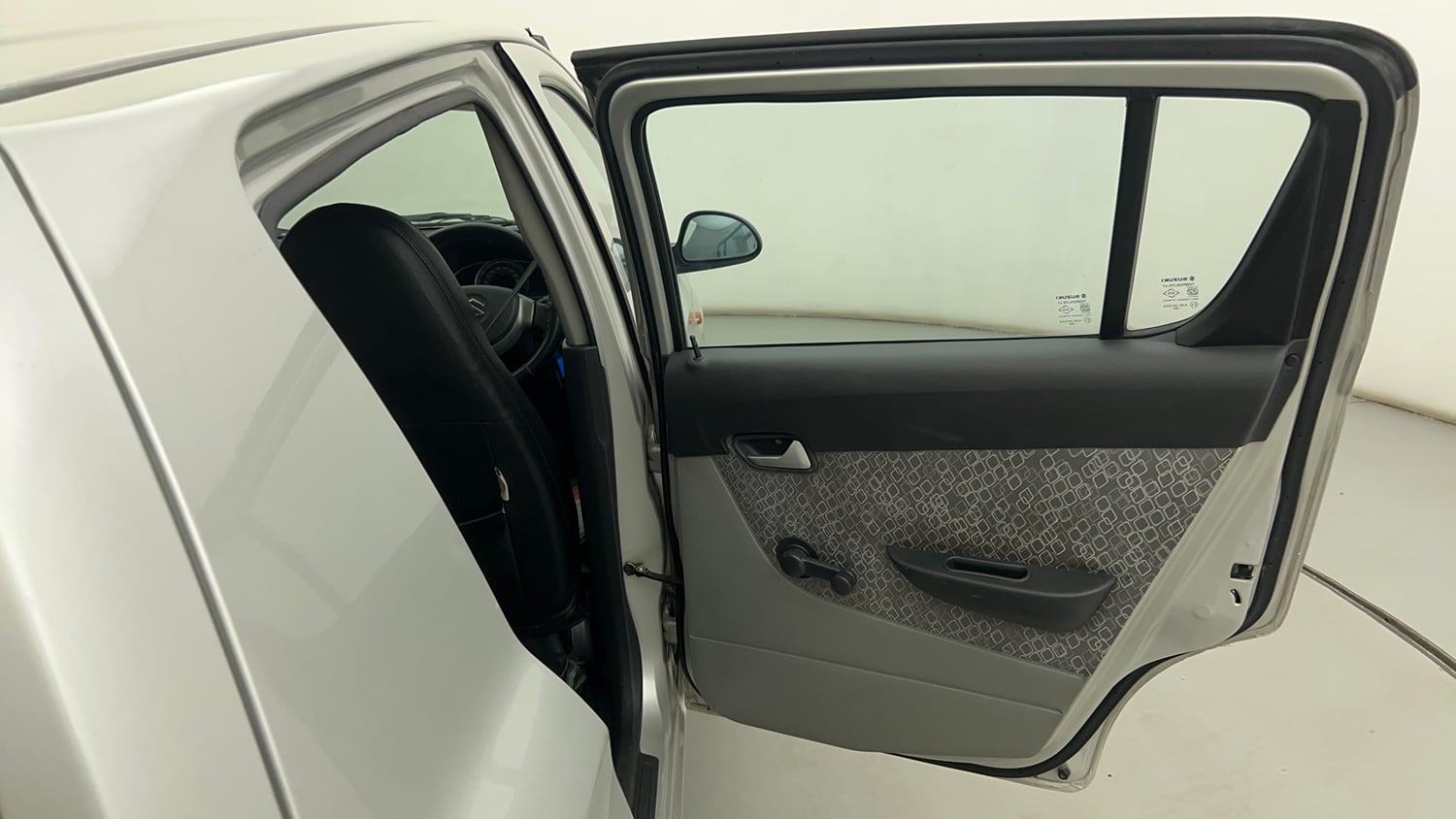 Used 2017 Maruti Suzuki Alto 800 LXi Petrol Manual interior RIGHT REAR DOOR OPEN VIEW