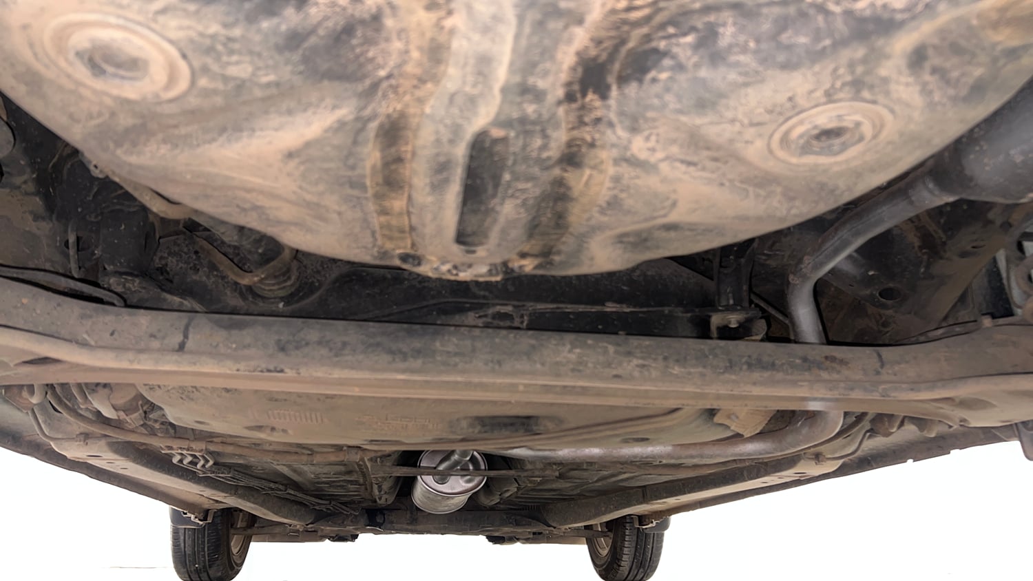 Used 2018 Maruti Suzuki Swift ZXi AMT Petrol Automatic extra REAR UNDERBODY VIEW (TAKEN FROM REAR)