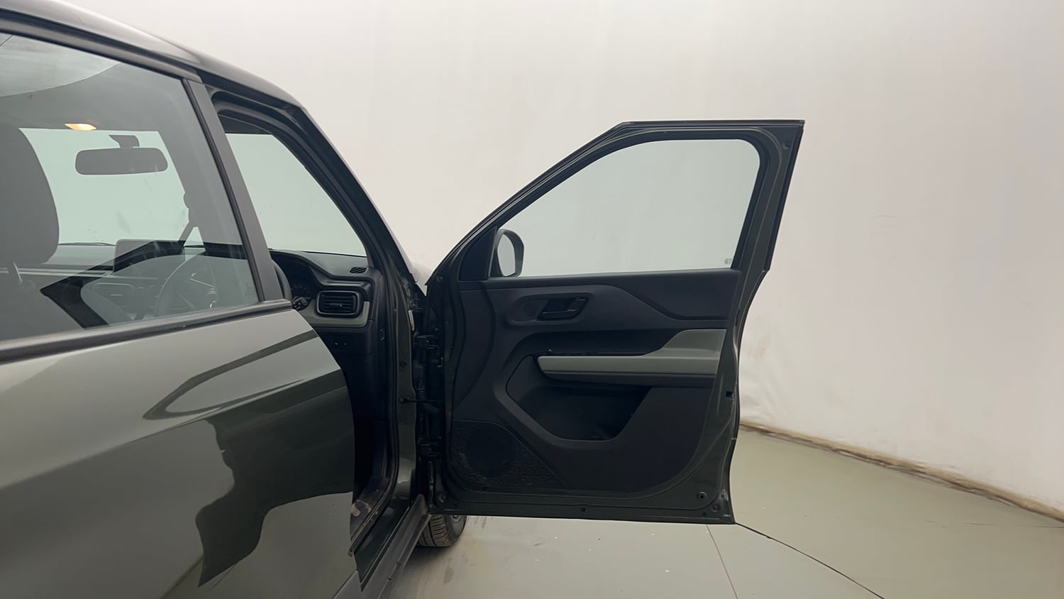 Used 2023 Tata Punch Camo Adventure Rhythm MT Petrol Manual interior RIGHT FRONT DOOR OPEN VIEW