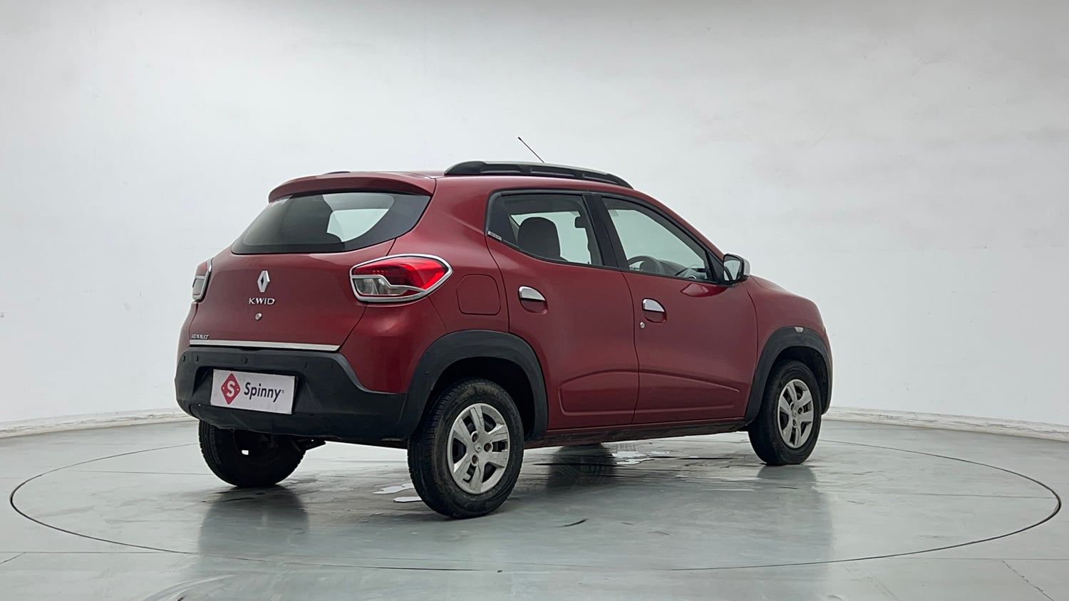 Used 2016 Renault Kwid 1.0 RXT Petrol Manual exterior RIGHT REAR CORNER VIEW